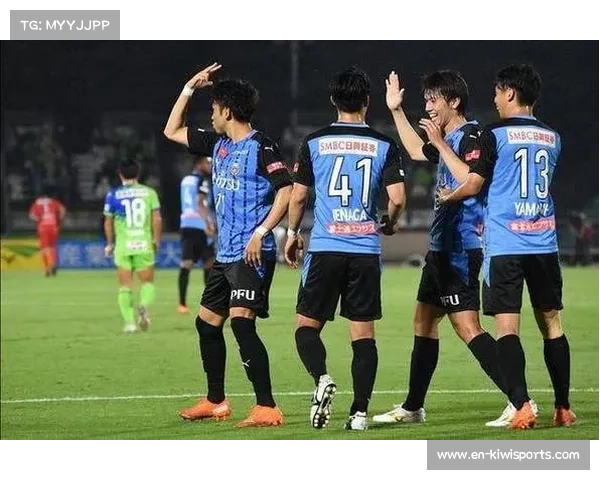 广岛三箭客场2-0湘南比马连胜势头强劲积分紧追亚冠区 广岛三箭客场2-0湘南比马连胜势头强劲积分紧追亚冠区